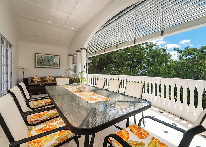 2 Bed - Sleeps 4 - Pets - Pool - Garden Beau Vallon (Mahe)